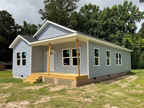 2nd image of 18 Canary Dr