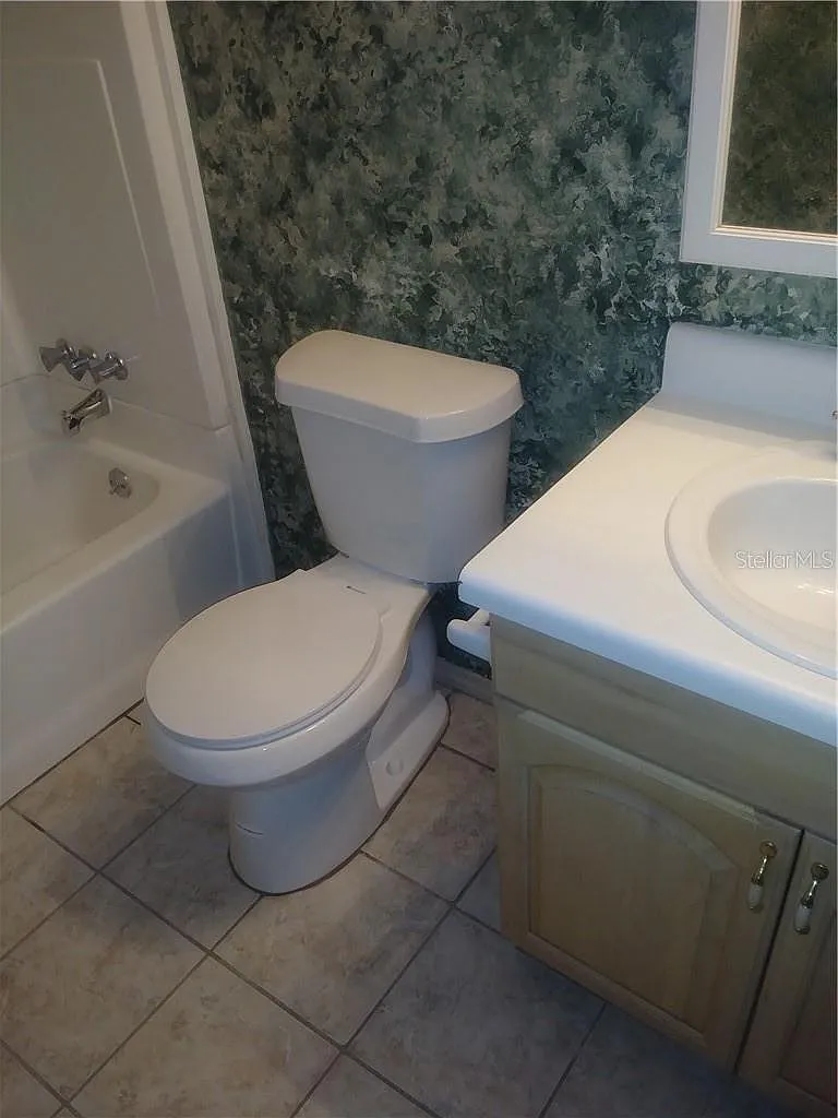 2 bed, 897 sqft, $1,395 — Photo 3