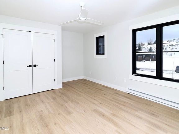 5th image of 45 Thresher Ct