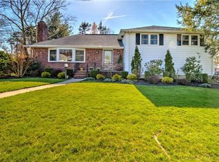 141 Oak Ave, Metuchen, NJ