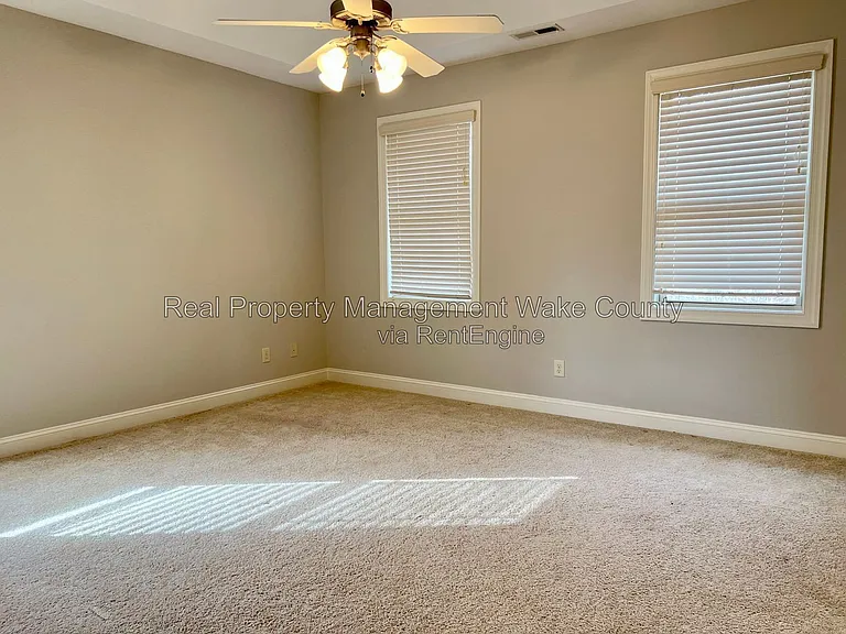 421 Rams Loop — Photo 19