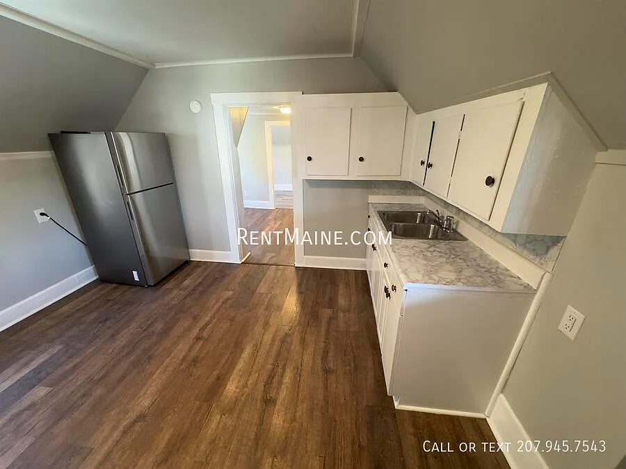 Building Photo - 51 Bosworth St #4