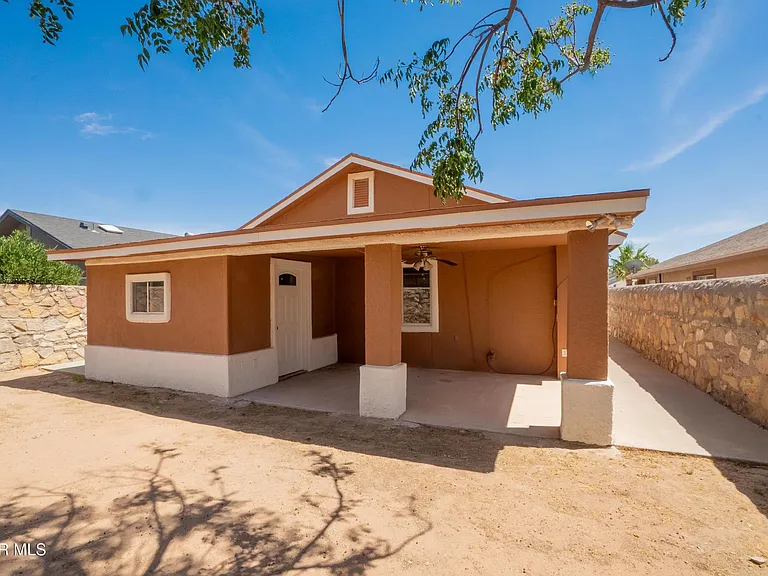 11641 Desert Keep Dr — Photo 35