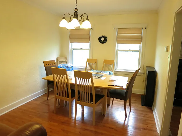 949 Mirror St — Photo 14