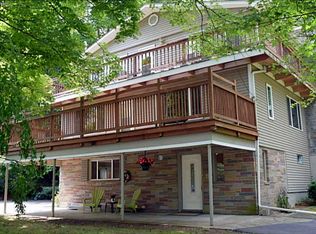 822 Greenville Ave, Johnston, RI 02919