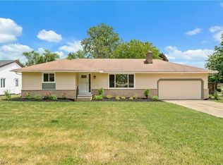 7413 Ward Rd, Parma, OH 44134