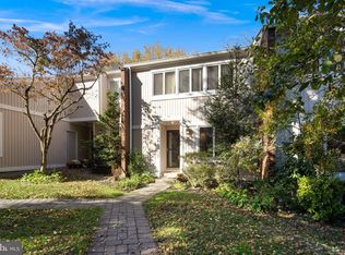 6 Cameron Ct, Princeton, NJ 08540