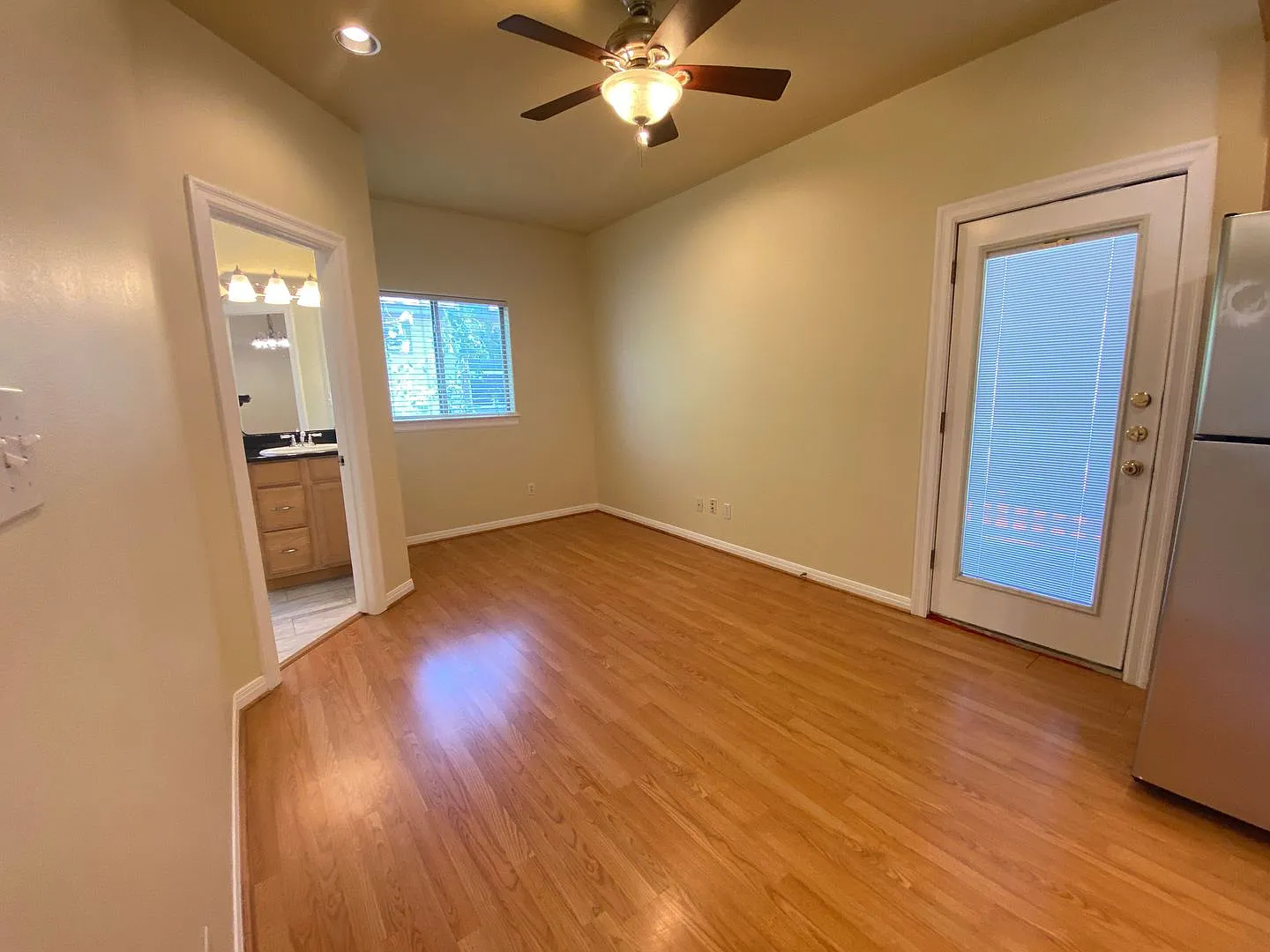 Tucked away in the heart of Austin's vibrant North Loop district! — Photo 4