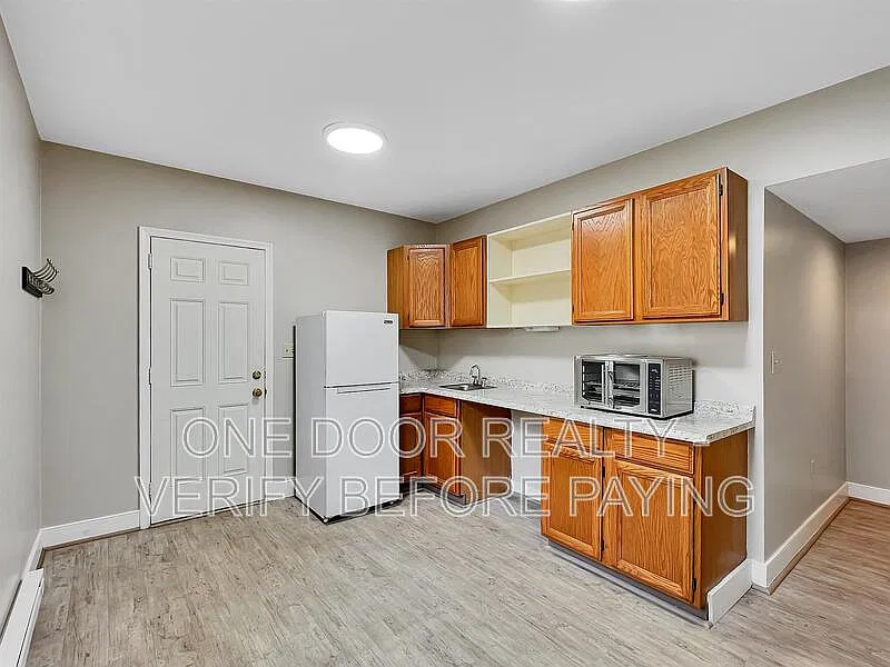 1 bed, 1.0 bath, 220 sqft, $750 — Photo 3