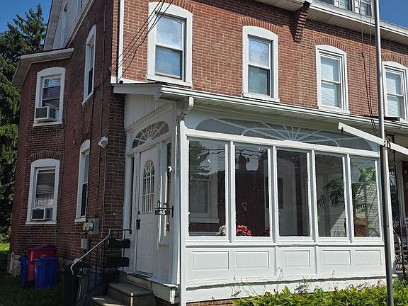 3rd image of 45 Blake Ave