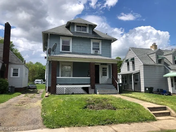 2117 Maple Ave NE, Canton, OH 44714