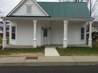 203 N Maple St, Corydon, IN 47112