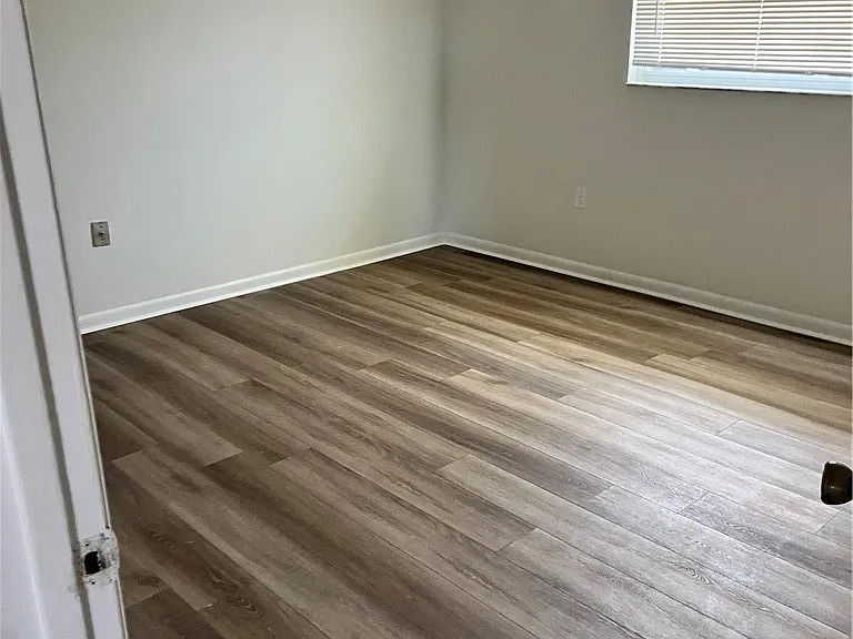 1801 Kent Dr — Photo 7