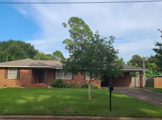 1068 Rosedale Dr, Montgomery, AL 36107