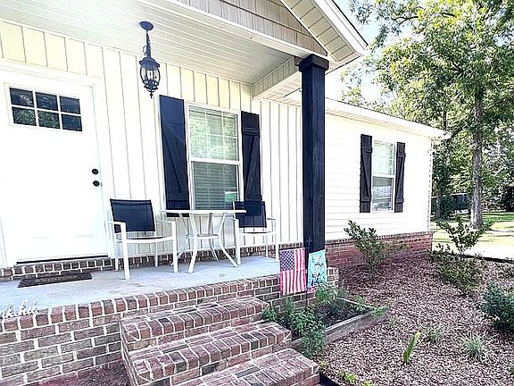 517 N. IRIS STREET, GENEVA