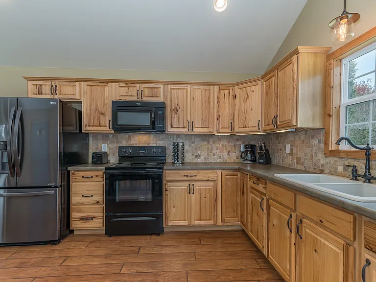 Mark Freeman Rd — Photo 6