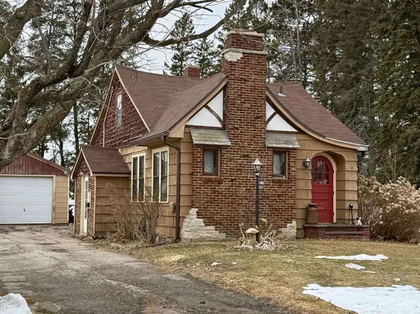 816 Elm St, Antigo, WI 54409
