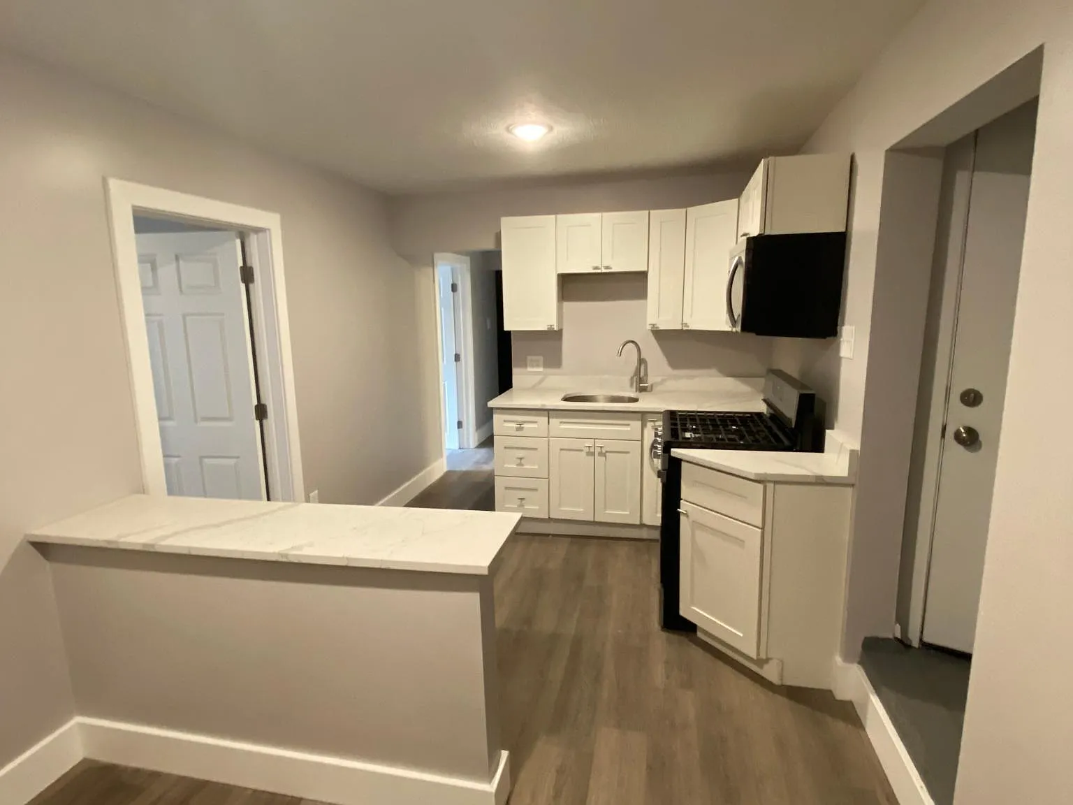 2 bed, 800 sqft, $835 — Photo 4