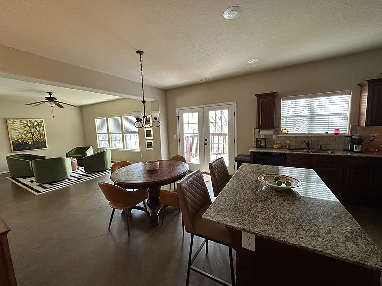 3712 Glenwood Springs St — Photo 42
