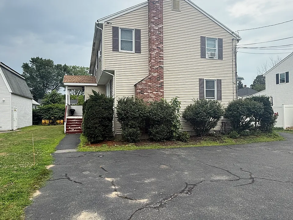 22 Draper Rd #A