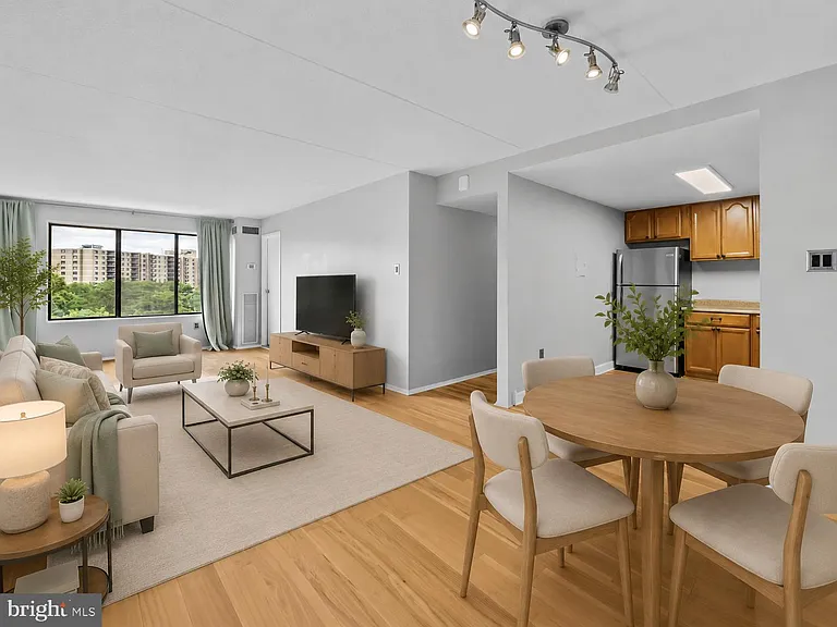 6300 Stevenson Ave #1015 — Photo 5
