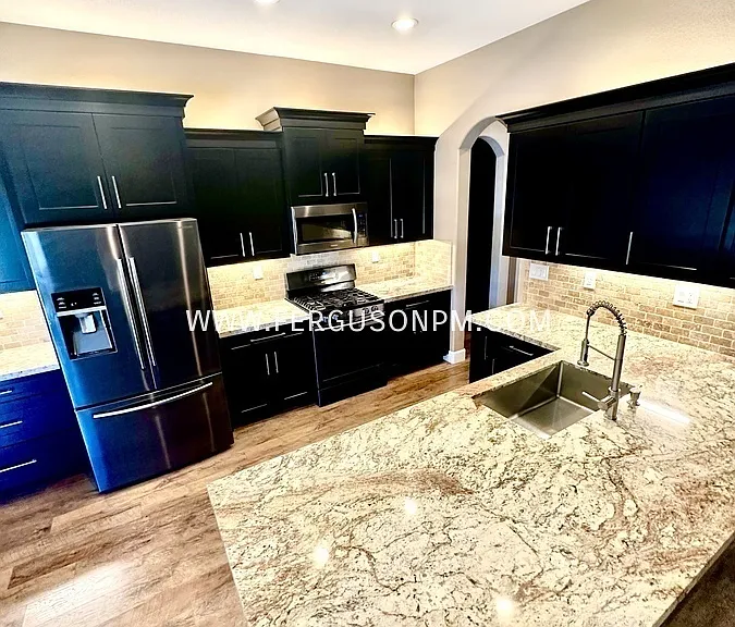 6636 Escallonia Way — Photo 6