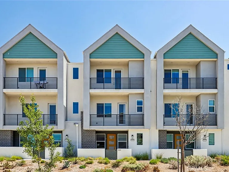 275 Sash — Photo 1