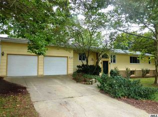 5130 Rimers Dr, Jackson, MI 49201