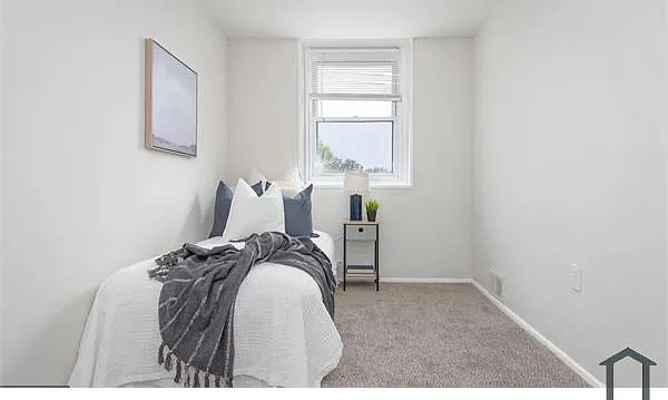 1602 Lyle Ct — Photo 12