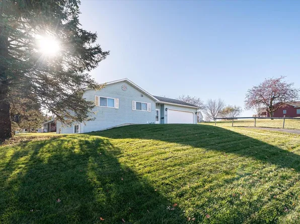 1001 Sherwood DRIVE, Viroqua, WI 54665