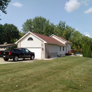 3080 Torrey Beach Dr, Fenton, MI, 48430
