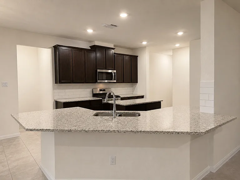 3311 Passage Ln — Photo 3