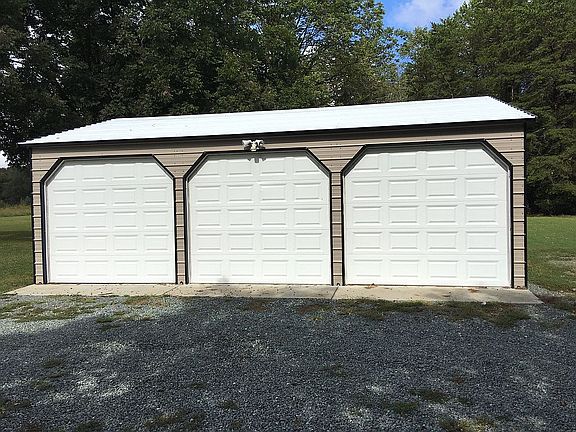 3 car garage wired 