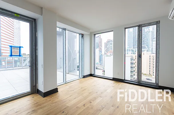 Rented by The KCI Group | media 4