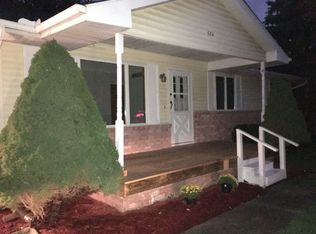 584 Range Rd, Marysville, MI 48040