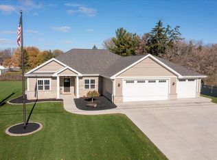 5710 W Spencer St, Appleton, WI 54914