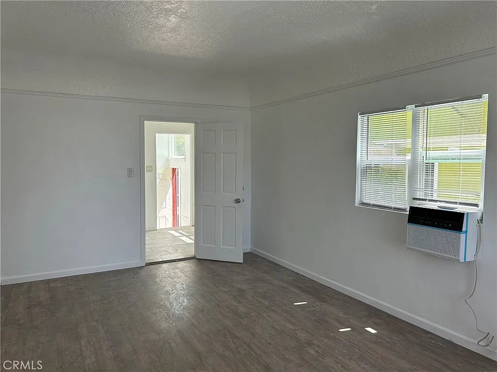 1 bed, 650 sqft, $1,750 — Photo 4