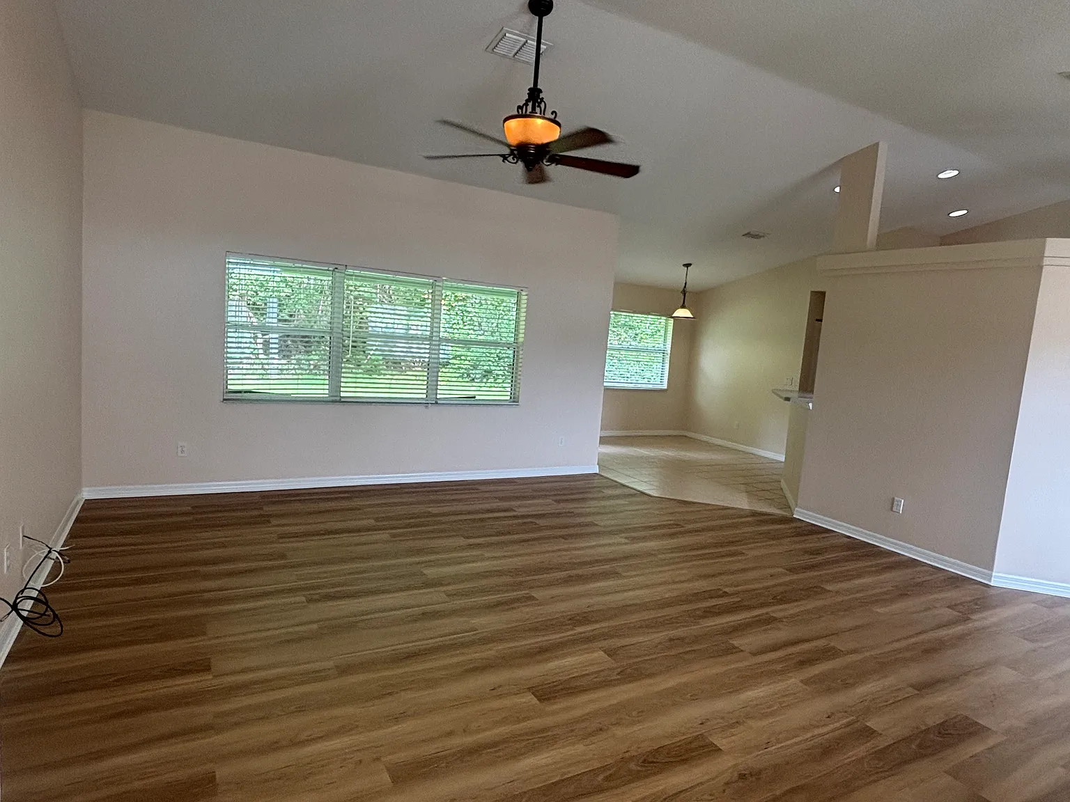 3 bed, 1729 sqft, $1,850 — Photo 4