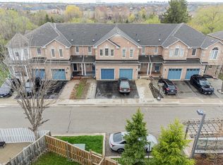 21 Eastview Gate #20, Brampton, ON L6P 1P6