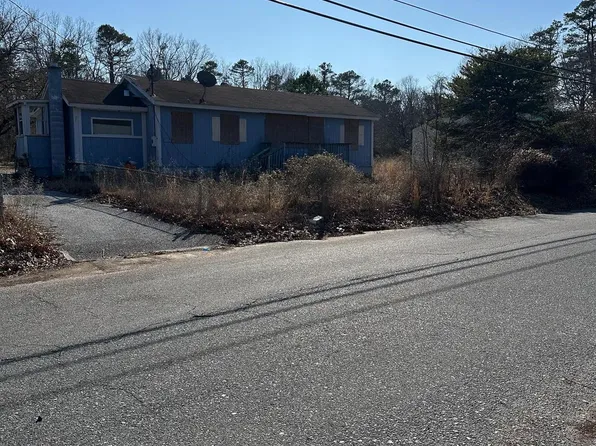 6297 Doris Dr, Millville, NJ 08332
