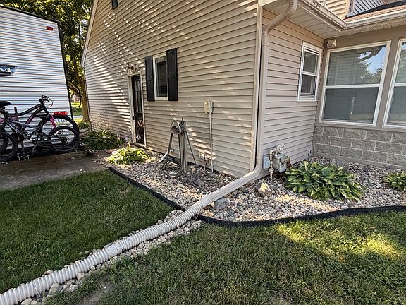 4th image of 407 S 9th St