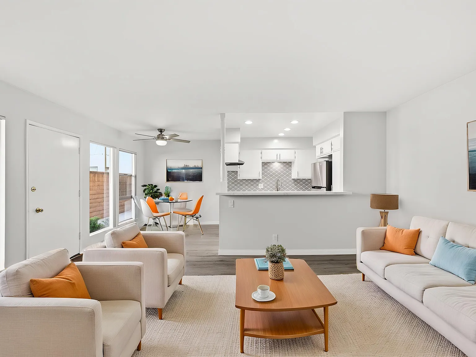 1 bed, 825 sqft, $2,595 — Photo 2