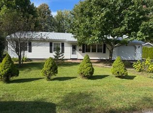 211 Gladwell Ave, Oneida, NY 13421