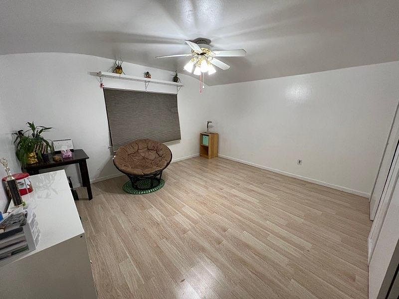 1st image of 26 Zachary Ct