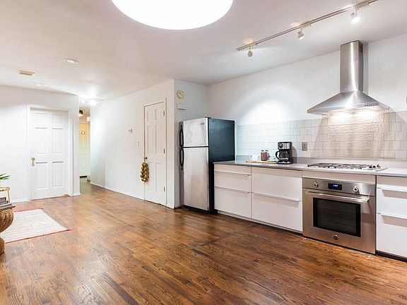 5th image of 335 Macon St #1
