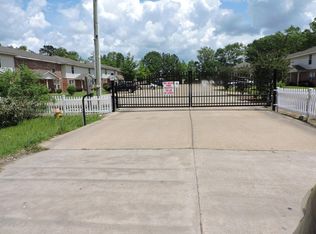 1622 Amour Dr, Leesville, LA 71446