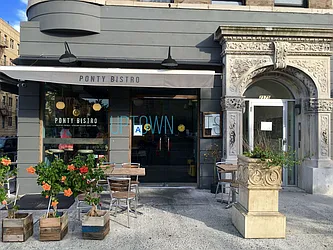 Rented by Uptown Flats LLC