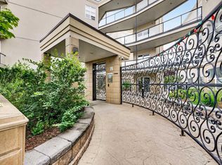 Rossdale Court, Edmonton, AB T5K 2X3