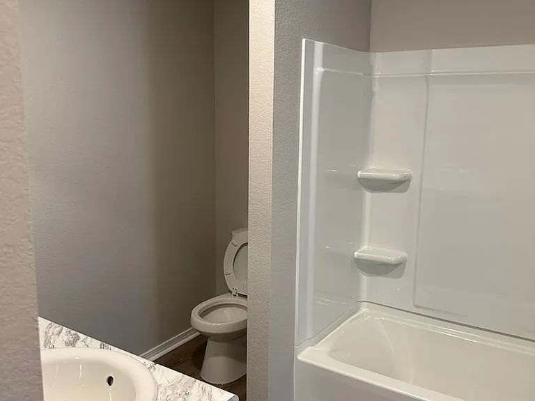117 Logan Dr — Photo 11