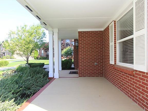 3rd image of 7880 Royal Fern Ct